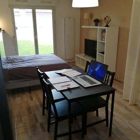 Studio 5 Min Du Centre Et De La Gare Ивто Экстерьер фото